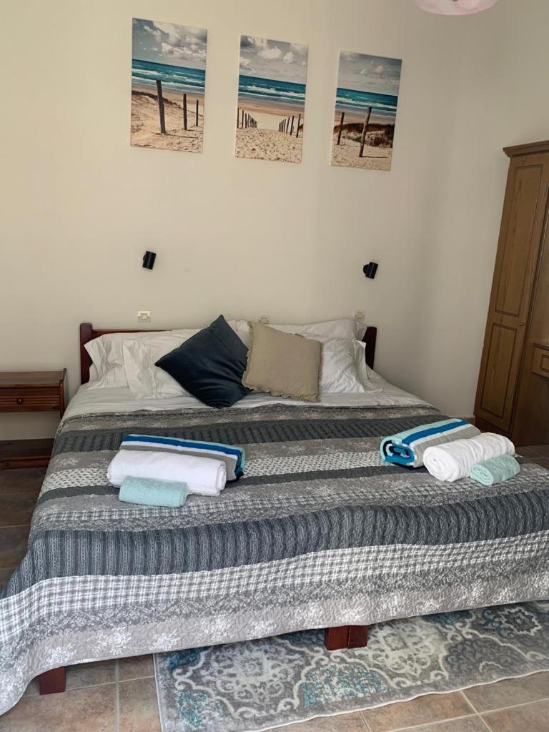 Nisaki Mathraki B&B Rom bilde