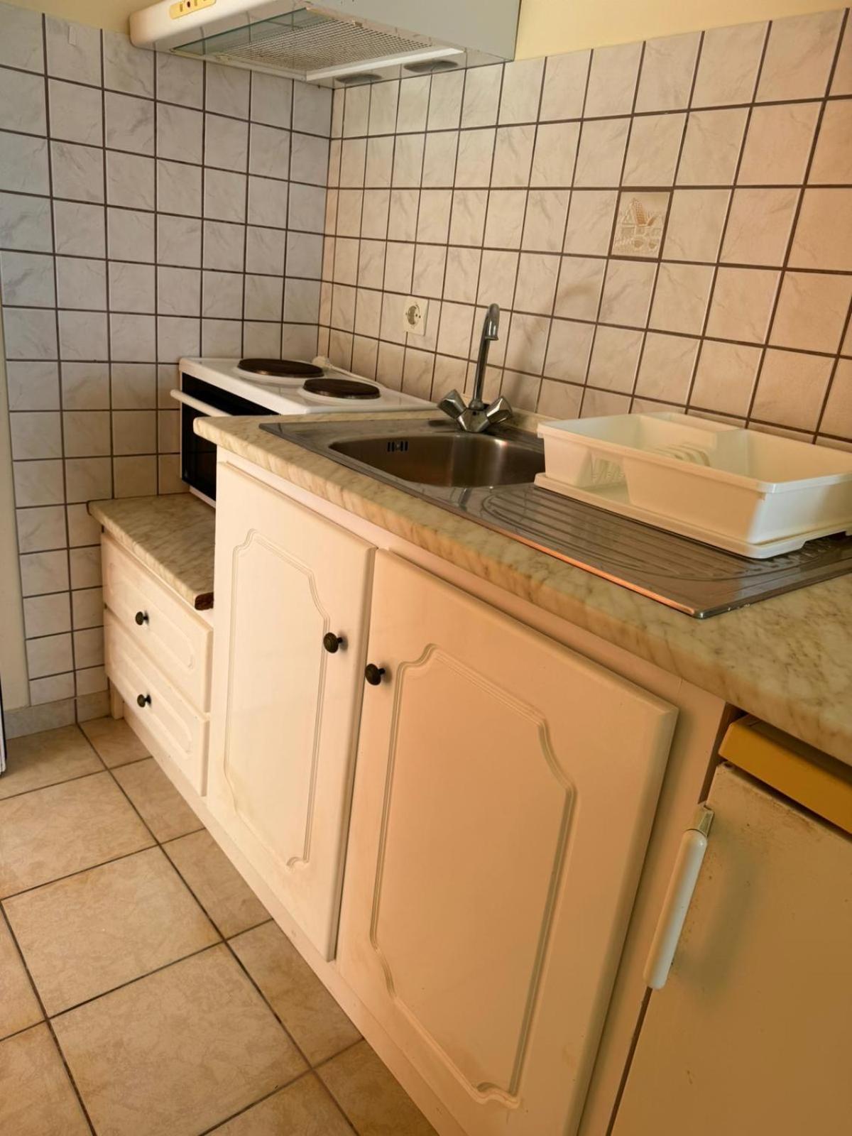Nisaki Mathraki B&B Rom bilde